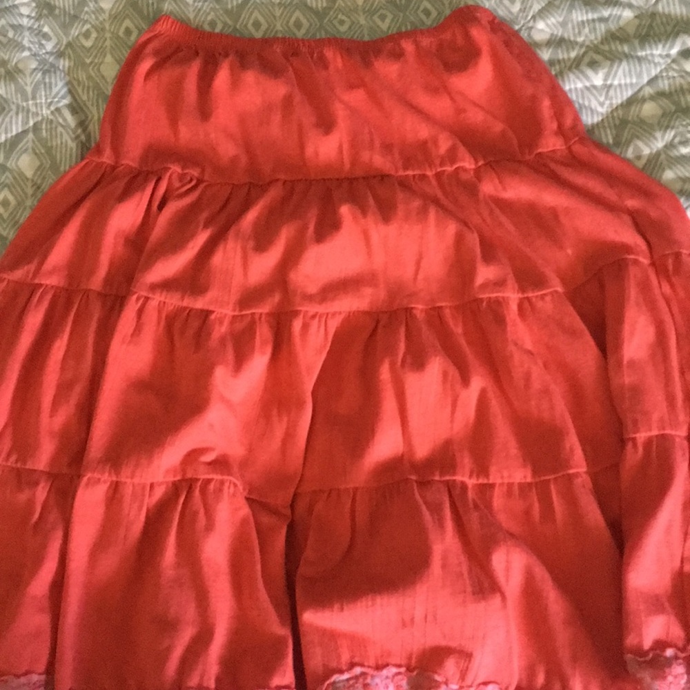 Can be worn as a skirt or tub top